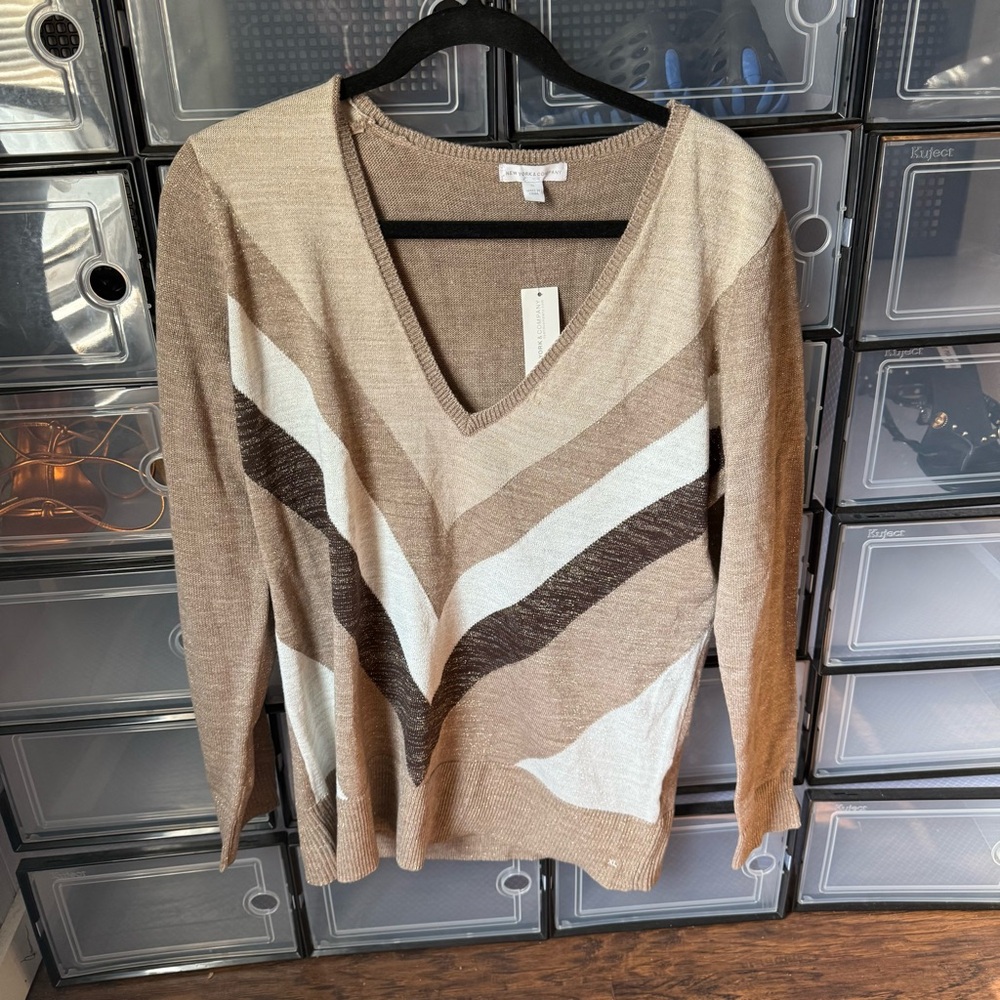 New York & Company Sweater